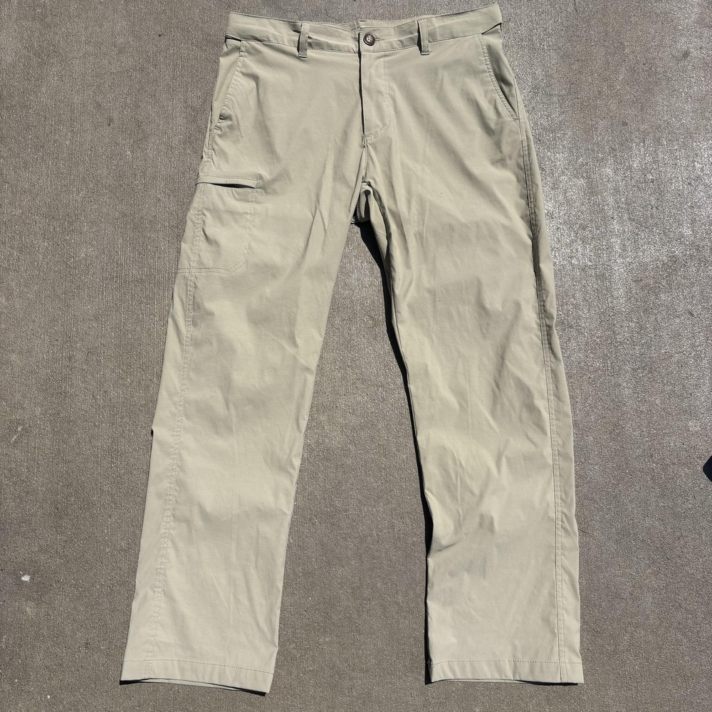 UB Tech Pants Mens 34x32 Beige Classic Fit Nylon Stretch Cargo Travel Pockets